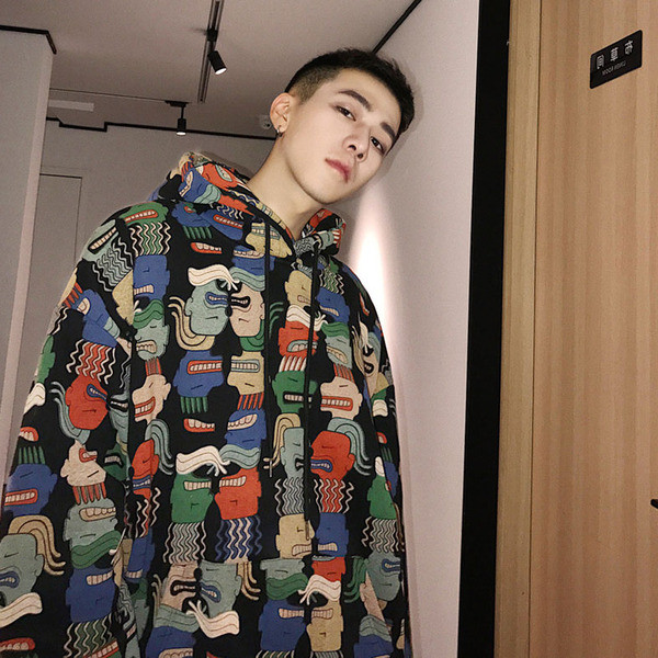 Hanorac lat pentru bărbați cu glugă în negru, roșu și violet