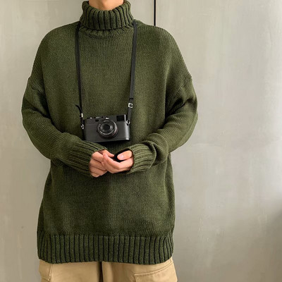 Pulover barbatesc lat cu guler inalt in rosu, mov, negru, portocaliu, bej si verde