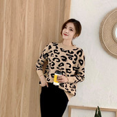 Pulover casual dama de culoare bej cu animal print