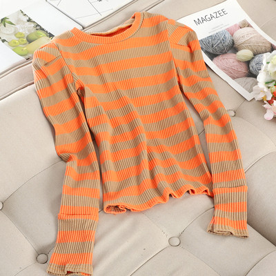 Bluză casual de damă în dungi, cu decolteu O