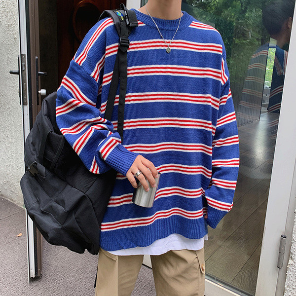 Pulover bărbătesc lat cu dungi în roz, albastru și negru