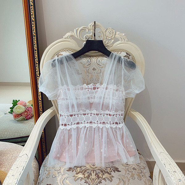 Bluza de dama cu dantela si tul in alb si negru