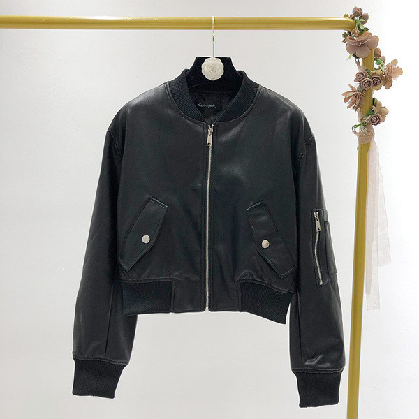 Geaca de dama scurta primavara-toamna din piele ecologica de culoare neagra