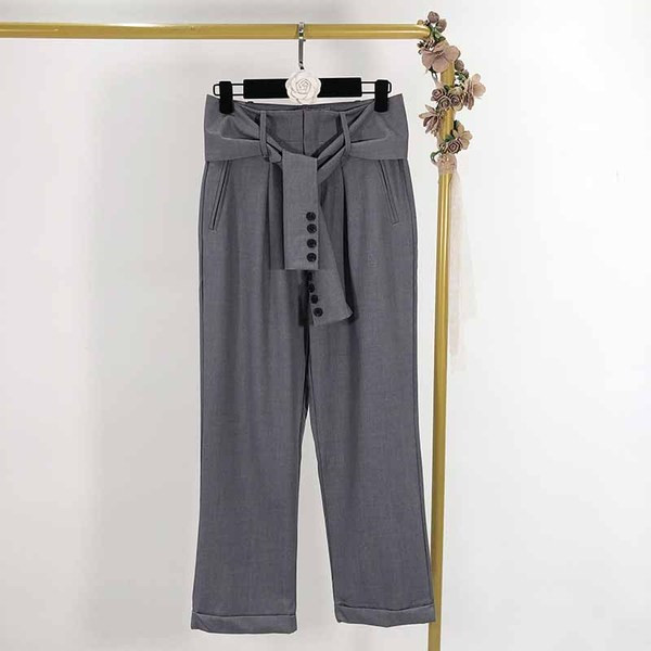 Pantaloni dama cu legaturi in talie de culoare gri - model drept