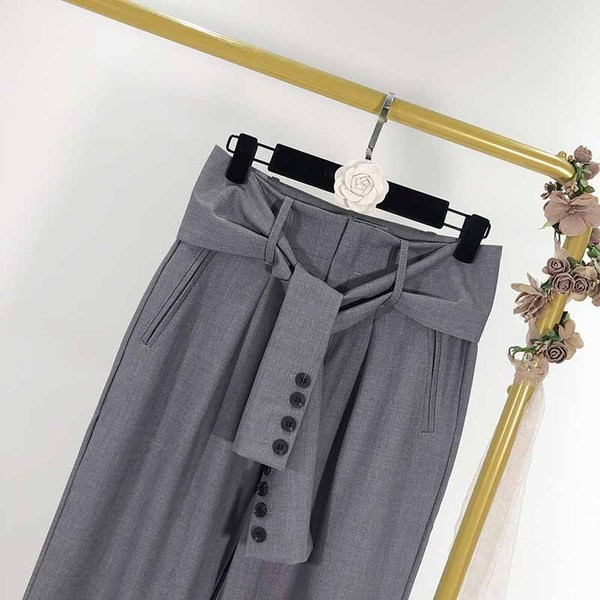 Pantaloni dama cu legaturi in talie de culoare gri - model drept