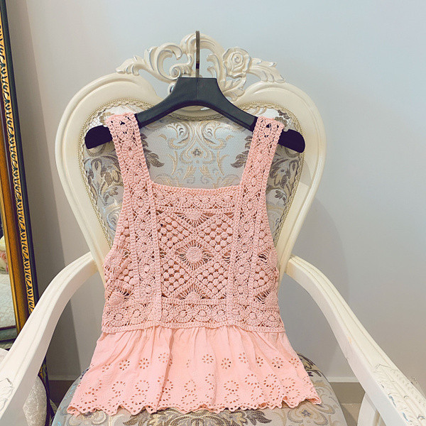 Maieu de damă cu decolteu pătrat de culoare albă