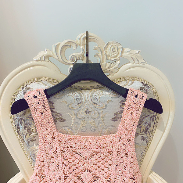 Maieu de damă cu decolteu pătrat de culoare albă