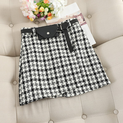 Fusta de dama in carouri cu curea si talie inalta de culoare maro si negru