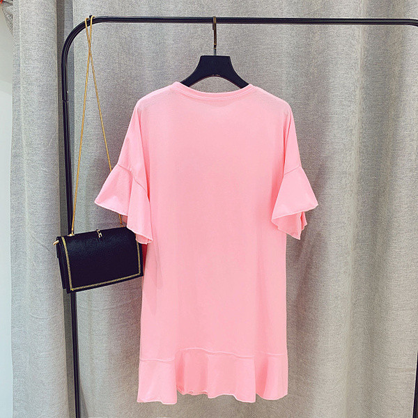 Model de bluza lunga de dama in culoare roz si aplicatie