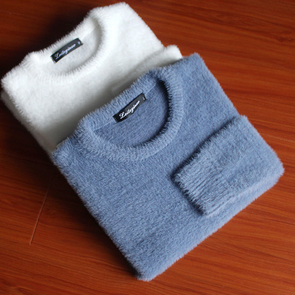 Pulover moale pentru bărbați cu decolteu oval