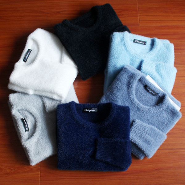 Pulover moale pentru bărbați cu decolteu oval