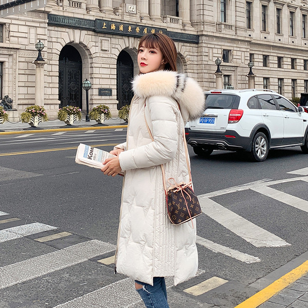 Geaca de dama model NOU cu puf pe gluga in mai multe culori