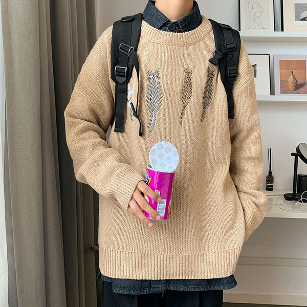 Alkalmi férfi pulóver ovális nyakkivágással és hímzéssel