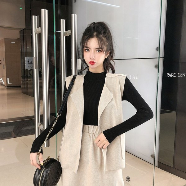 Set de dama de bluza, vesta si fusta lunga