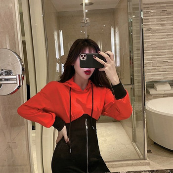 Női rövid alkalmi ruha kapucnival, három színben