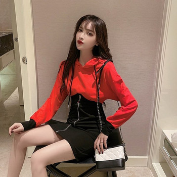 Női rövid alkalmi ruha kapucnival, három színben