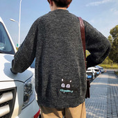 Pulover pentru bărbați cu broderie în negru, gri și verde