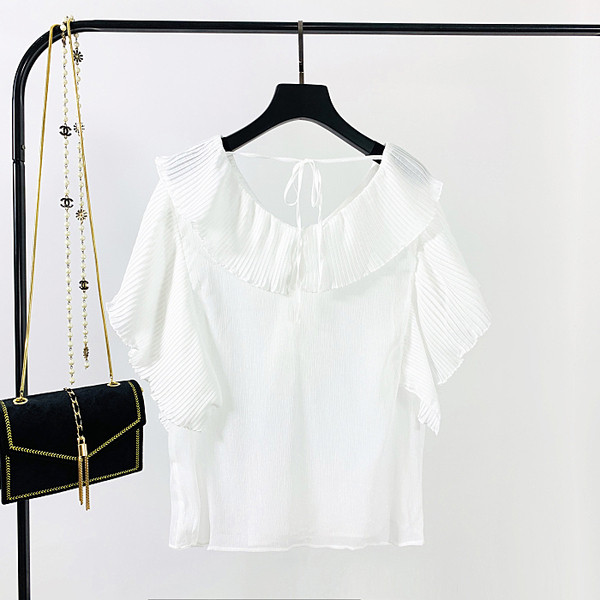 Bluză casual de damă cu decolteu spitz