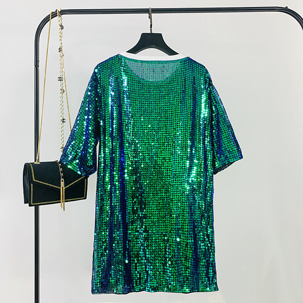 Tricou dama - model lung si larg cu paiete