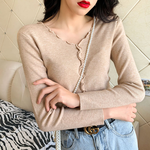 Bluză de damă modernă cu decolteu spitz în mai multe culori