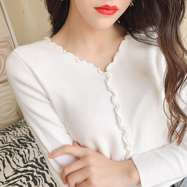 Bluză de damă modernă cu decolteu spitz în mai multe culori