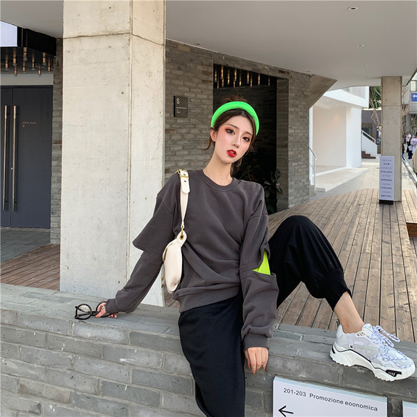 Széles sport-hétköznapi pulóver két színben