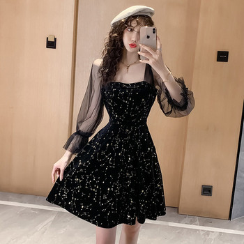 Rochie de dama eleganta cu efect stralucitor si decolteu patrat in negru