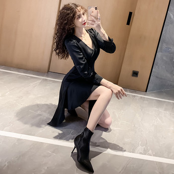 Rochie de dama asimetrica model nou cu decolteu spitz de culoare neagra