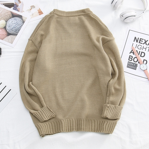 Pulover bărbătesc lat cu inscripție în culoarea bej și muștar