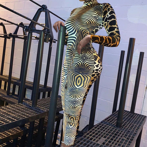 Rochie moderna de dama cu model animal cu guler polo