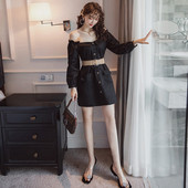 Rochie casual de dama cu centura, nasturi si decolteu barca in negru