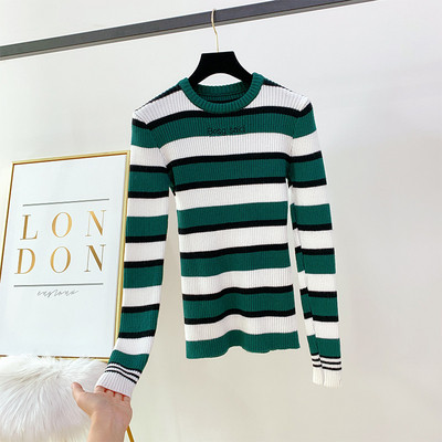 Pulover de dama in dungi cu decolteu rotund in mai multe culori