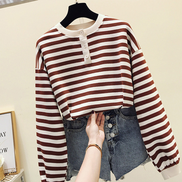 Pulover de dama modern in dungi cu nasturi si maneci lungi in trei culori