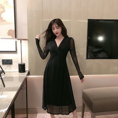 Rochie lungă, moale, cu decolteu spitz în trei culori