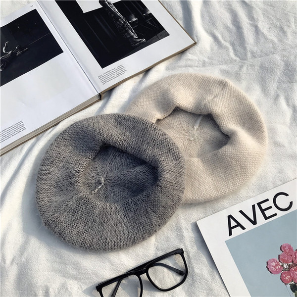 Palarie de dama moderna tip bereta in mai multe culori