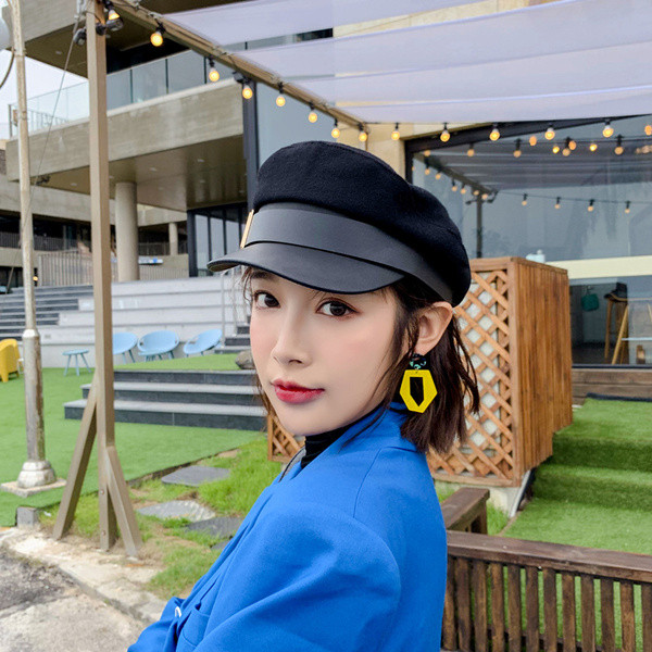 Palarie moderna de dama cu catarama in trei culori