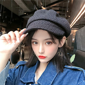 Palarie de dama moderna cu vizor in mai multe culori