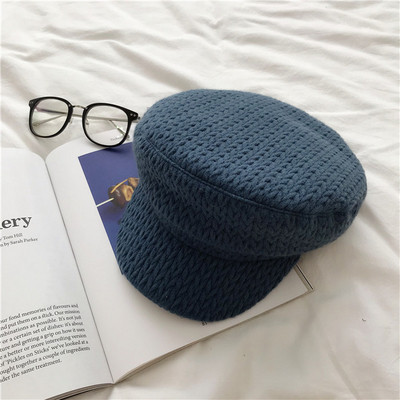 Palarie de dama moderna cu vizor in mai multe culori