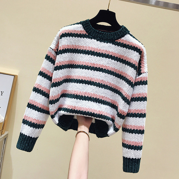 Női csíkos pulóver ovális nyakkivágással, három színben