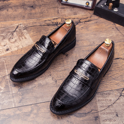 Pantofi eleganti pentru barbati din imitatie de piele in trei culori