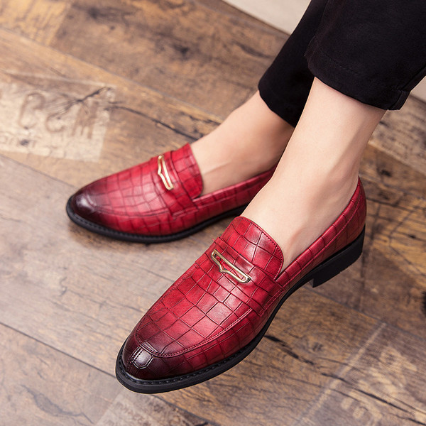 Pantofi eleganti pentru barbati din imitatie de piele in trei culori