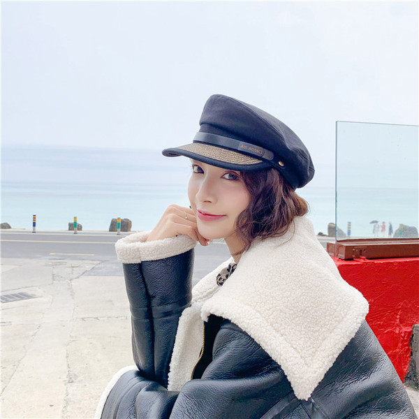 Palarie de dama moderna cu vizor in mai multe culori