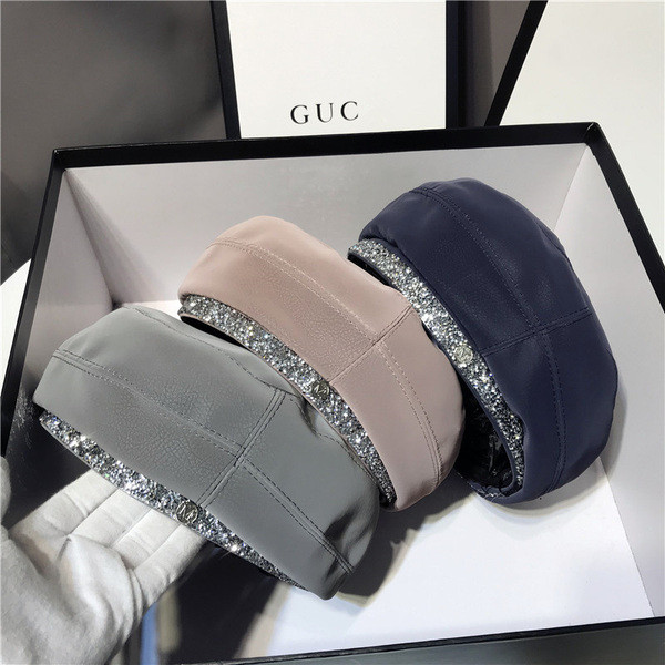 Palarie moderna de dama din piele ecologica cu pietre