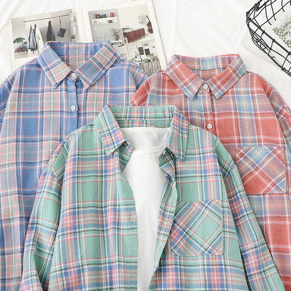 Új modell női kockás ing zsebbel és gombokkal, kék, zöld és piros színben