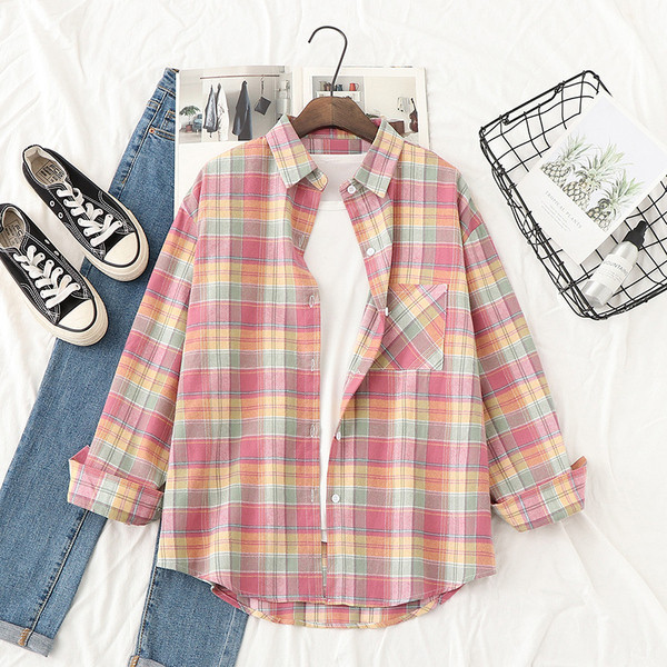 Cămașă casual de damă în carouri, cu guler și buzunar clasic, în verde și roz