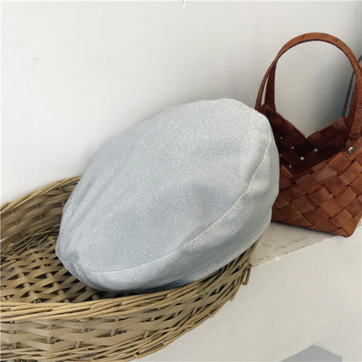 Bereta dama cu efect stralucitor in trei culori