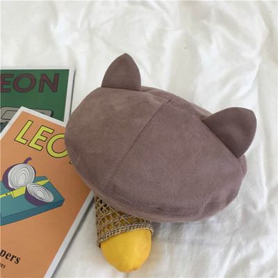 Pălării moderne de damă cu element 3D în mai multe culori