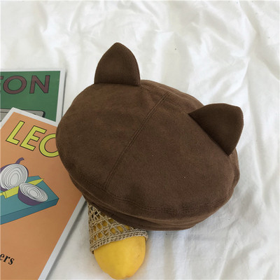 Pălării moderne de damă cu element 3D în mai multe culori