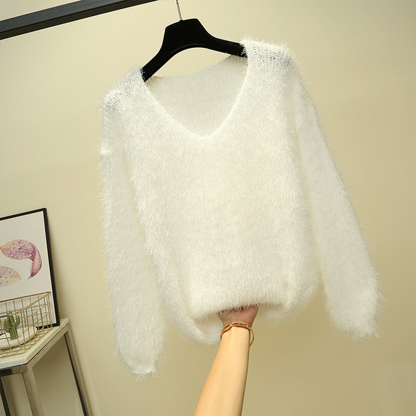 Pulover de damă modern din puf cu decolteu spitz în cinci culori