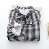 Cămașă de damă în carouri cu nasturi și cravate la guler